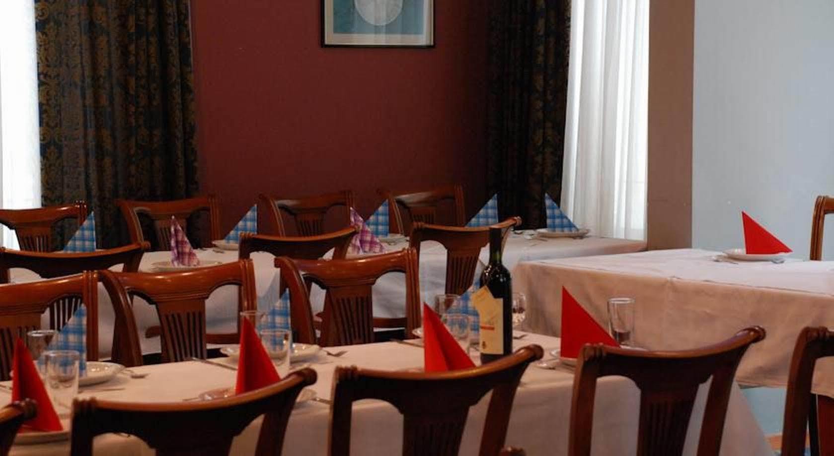 Hotel Imzit Ilidža Bagian luar foto