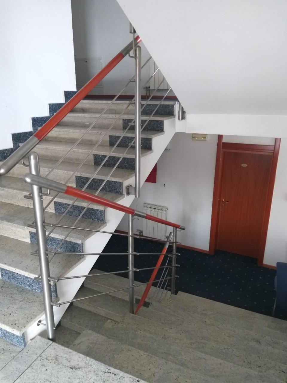 Hotel Imzit Ilidža Bagian luar foto